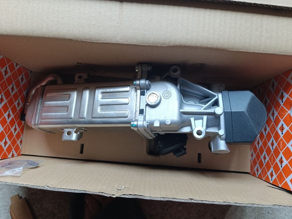 NRF 48213 Клапан EGR (модуль з радіатором)