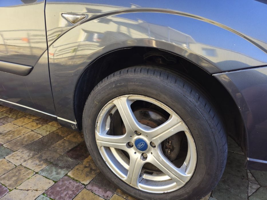 Ford Focus 1.8 tddi 2003 рік