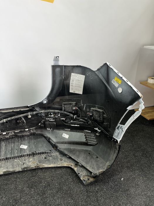 Задній бампер в зборі на Chevrolet Equinox EV RS RS2 LT