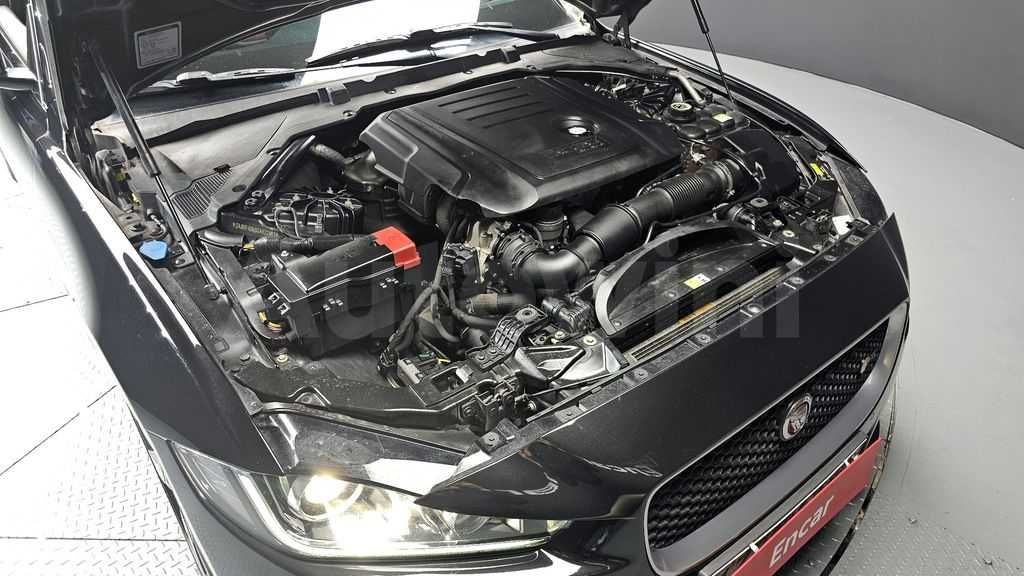 Jaguar XE 20d R-Sport З ПДВ