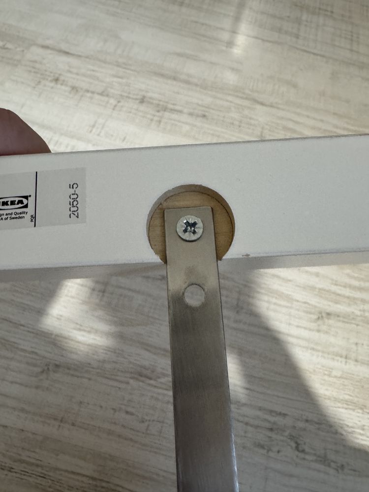 Wieszak na ubrania na drzwi lub sciane IKEA tjusig