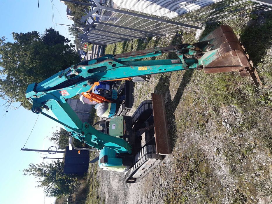 Міні екскаватор гусеничний Yanmar B6-6A