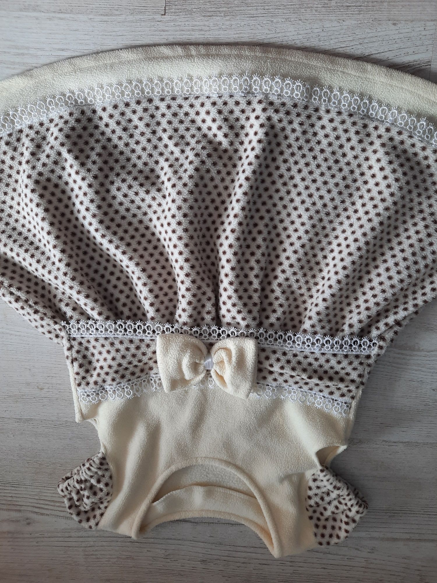 Sukienka dziewczęca dla dziewczynki. Rozmiar 86 . Na 2 lata