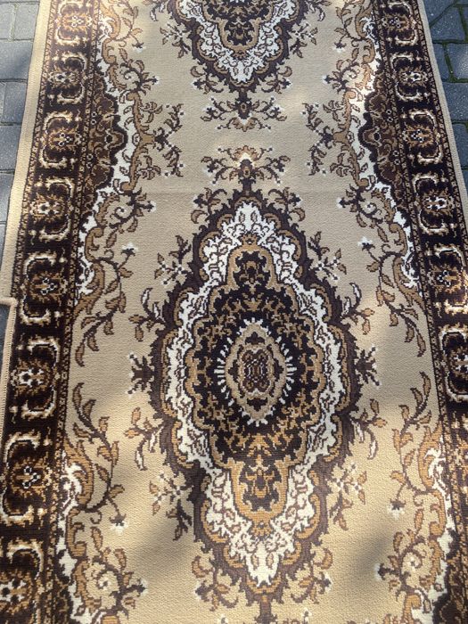 Dywan 345x90 w dobrym stanie