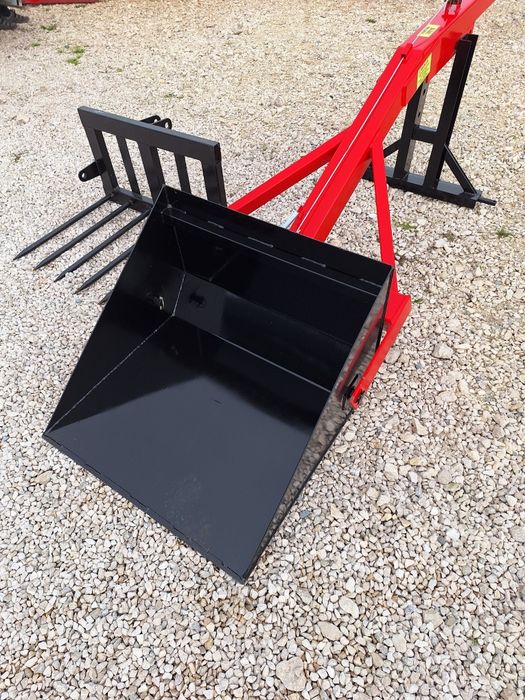 Łycha na tylni tuz do ciągnika,  szufla na tył, łyżka,  tur na tył