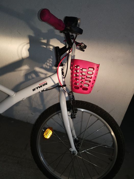 Bicicleta de criança 6 a 9 anos, como nova