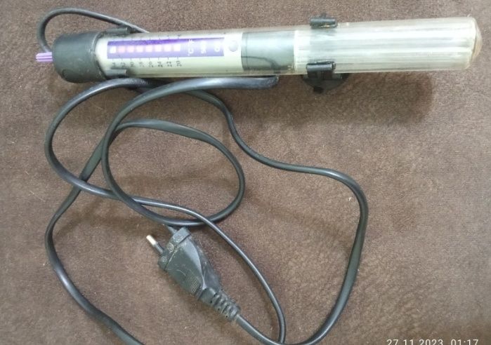 Продам обогреватель для аквариума,насос, градусник,сачок