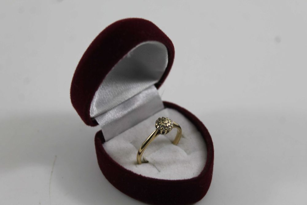 Złoty pierścionek 585 1,68g r14