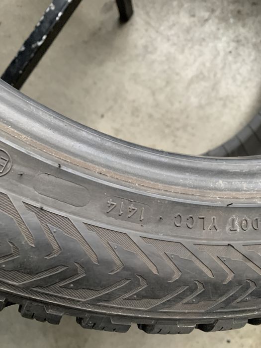 (4шт) 245/45R18 Nokian Hakkapeliitta 8 шип зимові шини