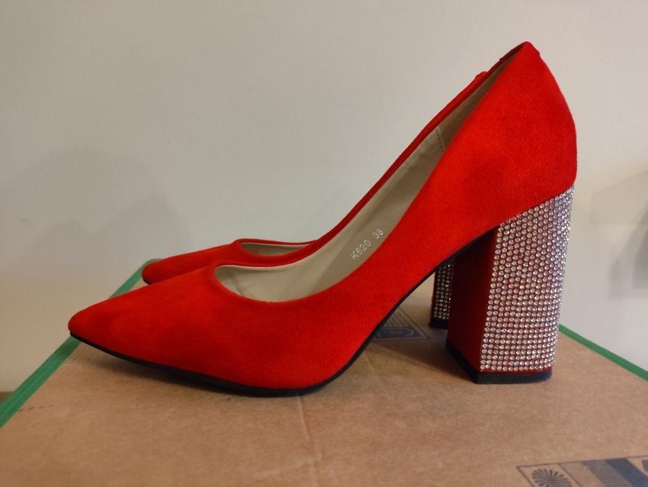Buty damskie rozmiar 38