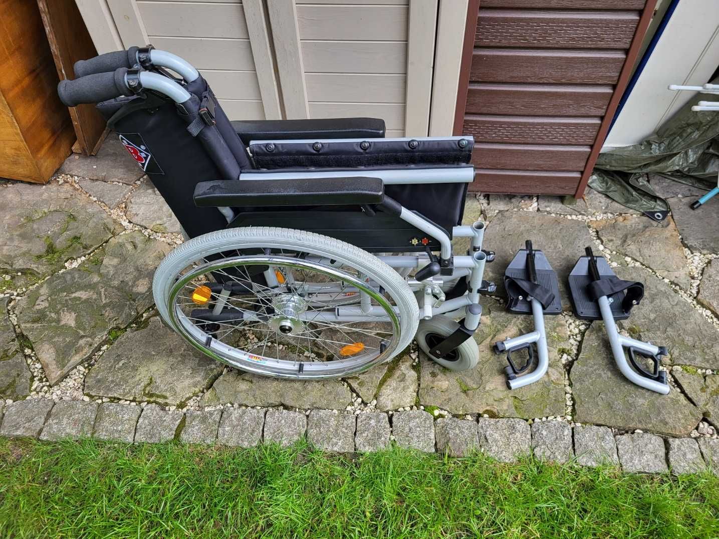 Wózek Inwalidzki Ręczny Składany