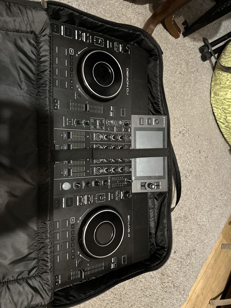 Denon SC4 Live, Dj контроллер all-in-one.