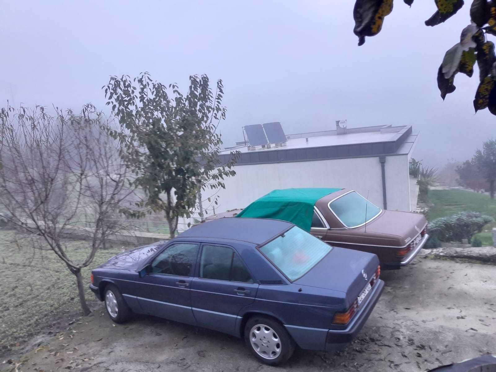 Venda de Mercedes 190 em muito bom estado