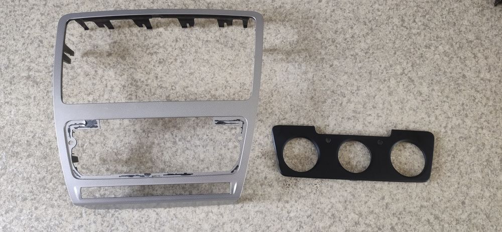Перехідна рамка для магнітоли skoda a5