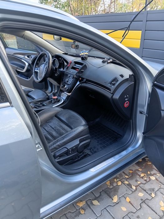 Продам опель інсігнія