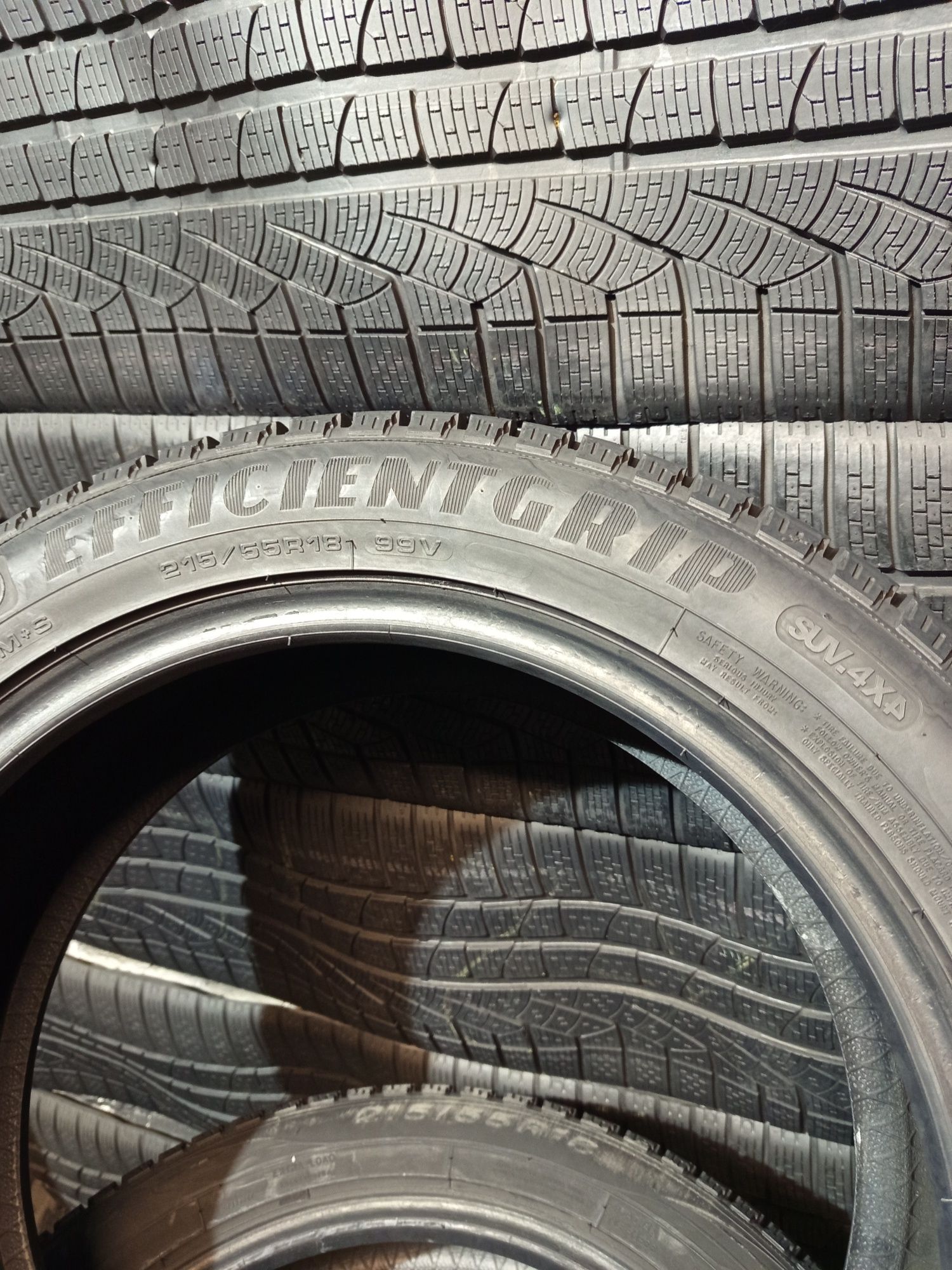 215/55R18 GoodYear EfficientGrip SUV.4x4