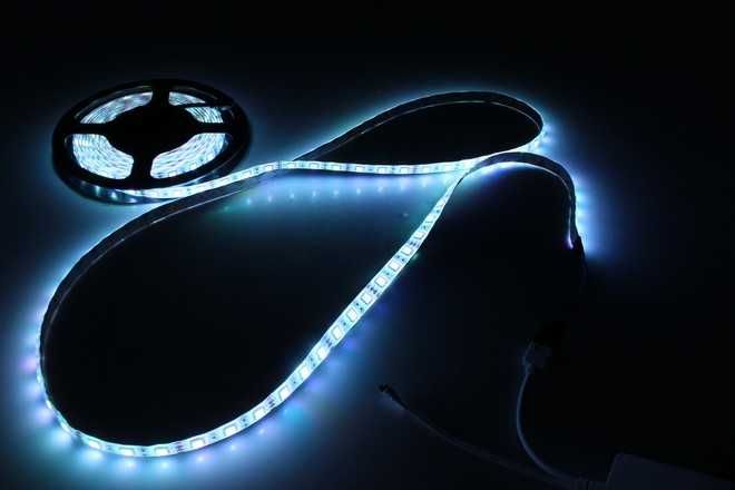 TAŚMA LED 5050 kolorowa WODOODPORNA RGB 5M + PILOT solidna polecam jak
