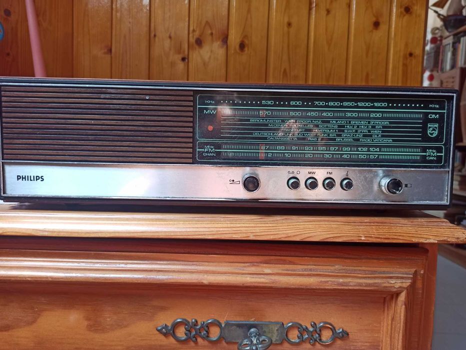 Rádio Philips Vintage de coleção