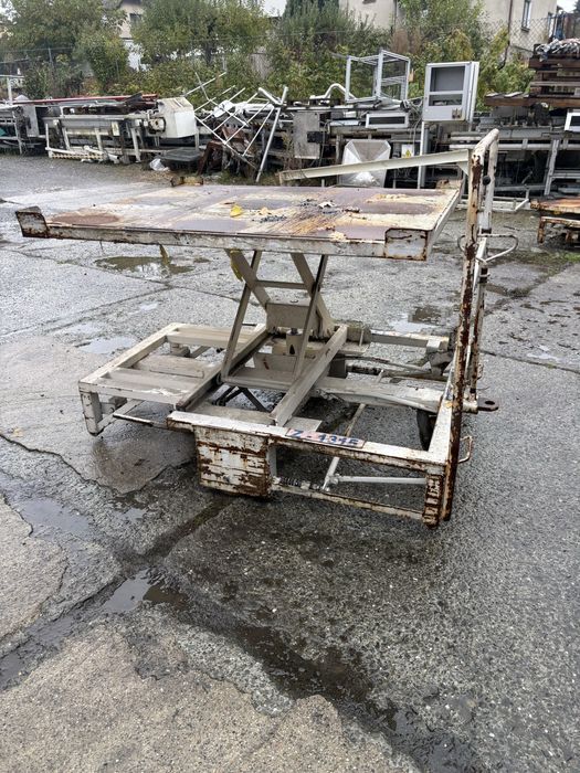 Wózek platformowy nożycowy stół 104x124cm Zakrem
