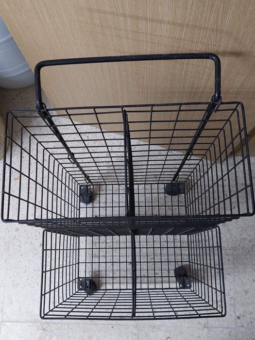 Carrinho de arquitectura - como novo em bom estado