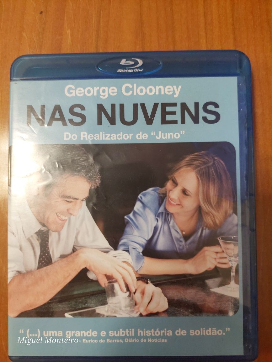Filme Blu Ray Nas Nuvens