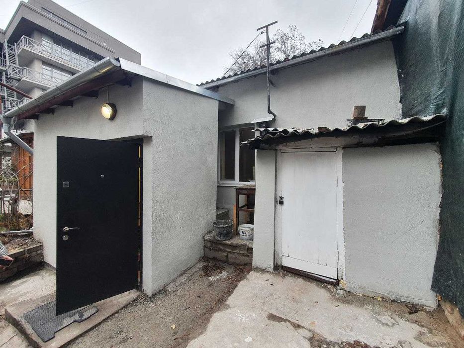 Продам 2к.  Центр, Воскресенская(Ленина)