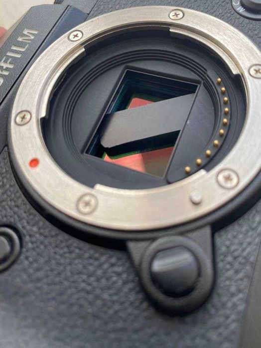 Цифровий фотоапарат Fujifilm XT-1 (потребує ремонту,читайте опис)