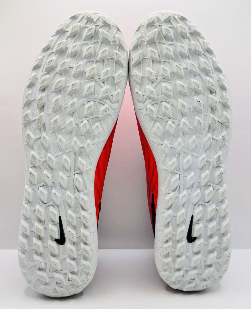 Turfy Nike Phantom GX Academy TF - Czerwony