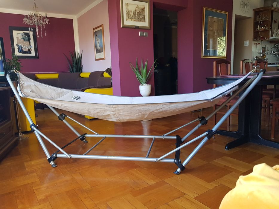 Hamak skladany do 130kg,bardzo stabilny.