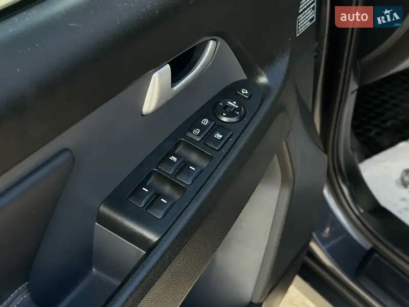 Продам надійне авто КІА