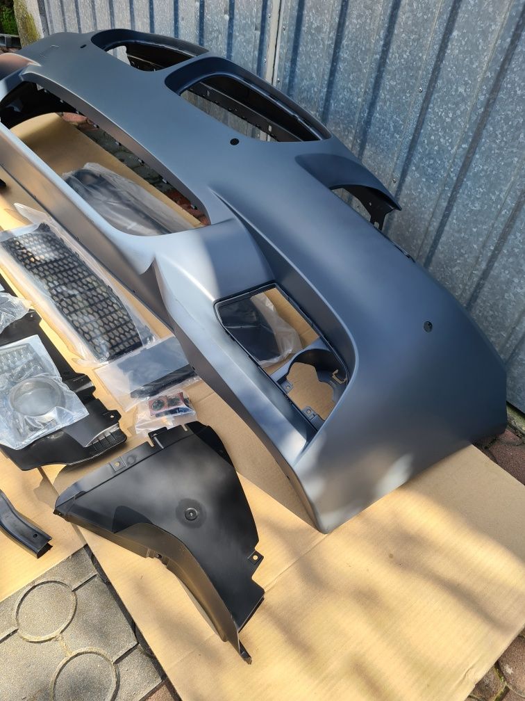 Zderzak Przedni Mpakiet BMW f10 f11 Nowy