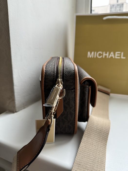 Сумка Michael Kors Bradshaw
