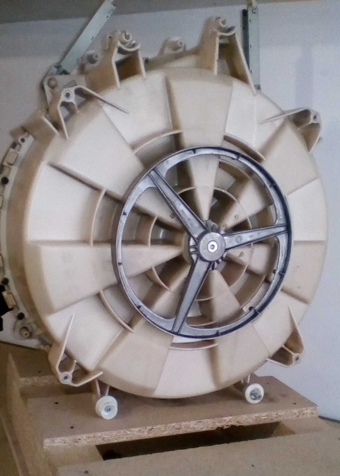 Bęben, Kocioł Do Pralki BOSCH WFD-1260. ORYGINAŁ.  OKAZJA !!!