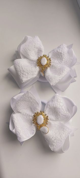 Білі бантики ручної роботи.Пишні бантики, на гумці,на заколці Шкільні