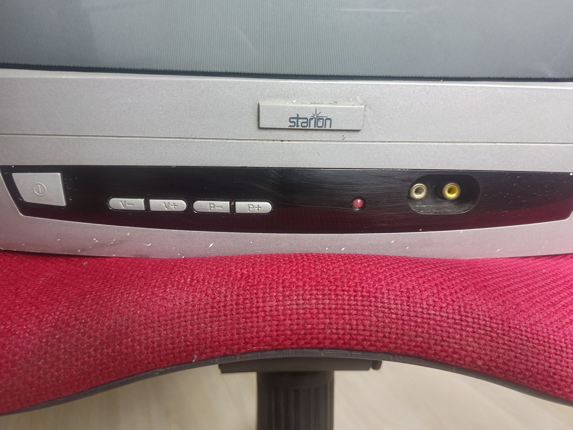 Starion TV 1410a – telewizor CRT do retro gamingu