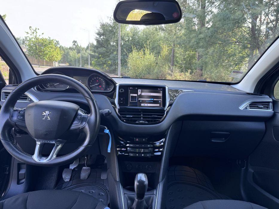 Peugeot 208 1.2 Allure