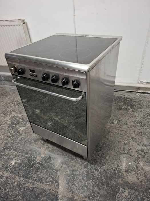 Єлектроплита SMEG