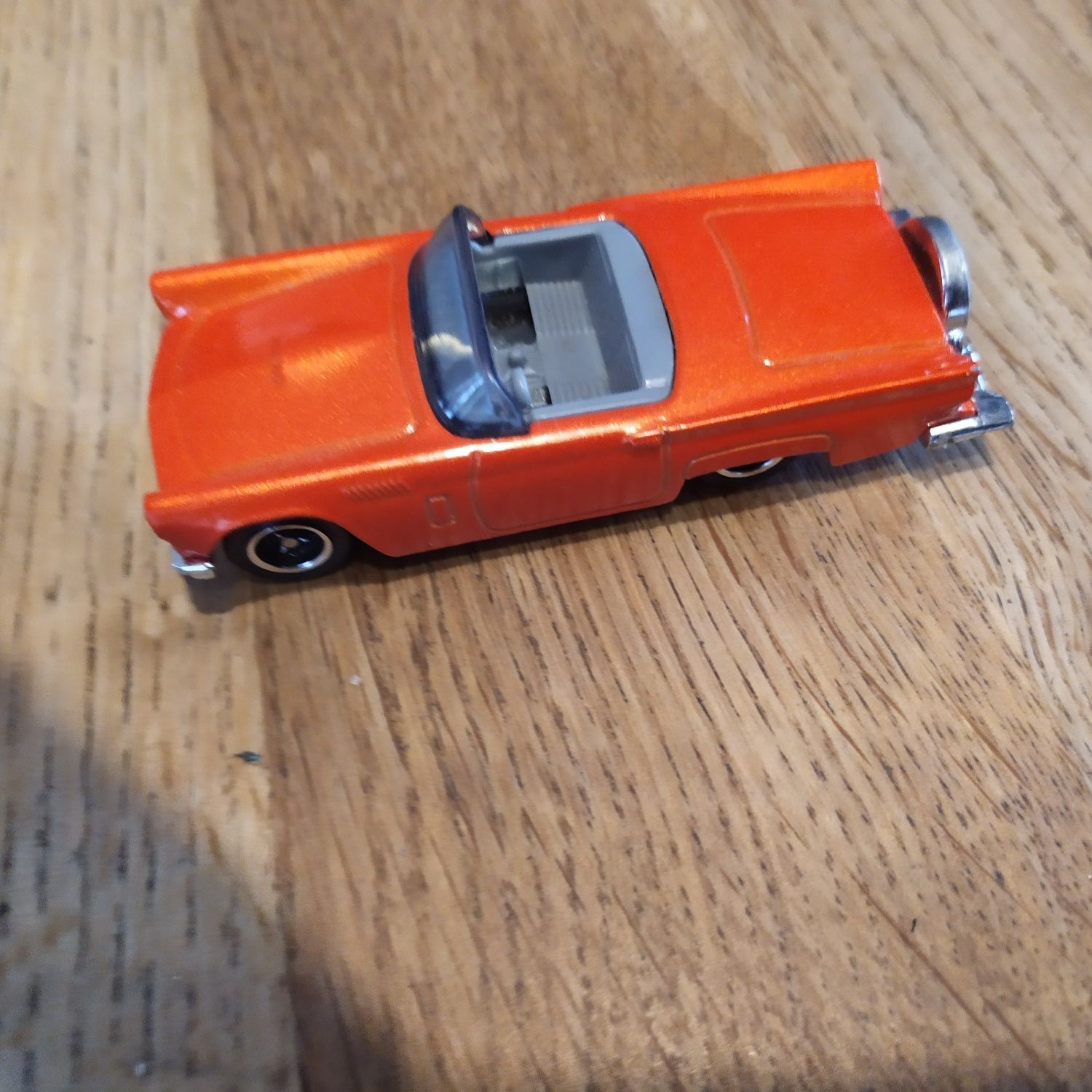 Matchbox thunderbird ford 1186mj