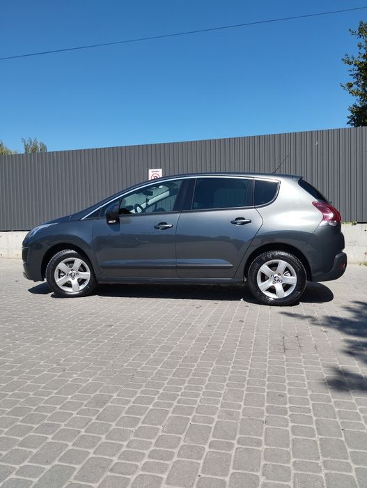 Продам Peugeot 3008. 2015р. 16 дизель.