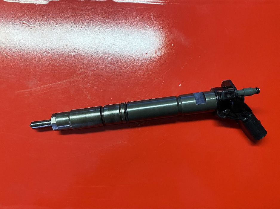 Форсунка дизельна Audi Q7 4L 3.0 TDI Ауди КУ7 4Л Разборка Розборка