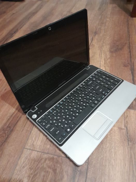 Ноутбук eMachines