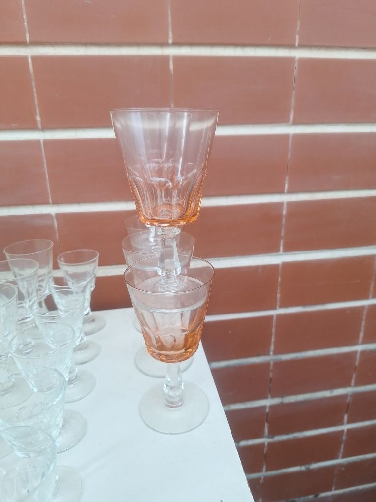 Conjunto completo 36 copos de cristal vindos de Moçambique