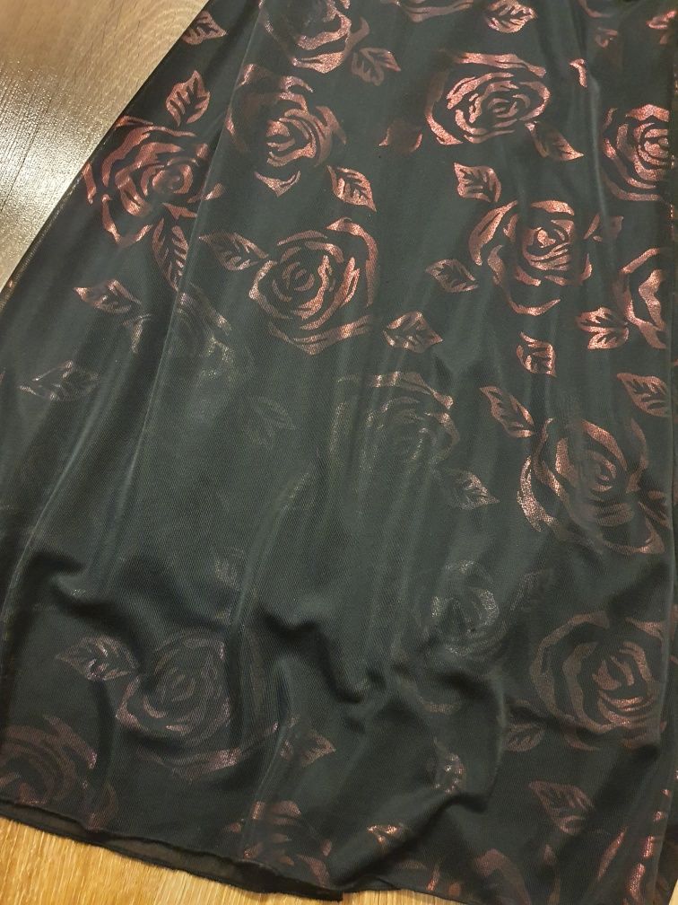 Sukienka w róże vintage z lat 90'