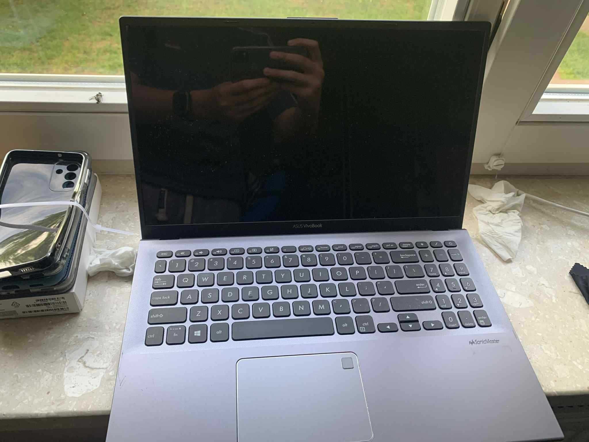 Laptop asus z procesorem intel core i5 1035G1