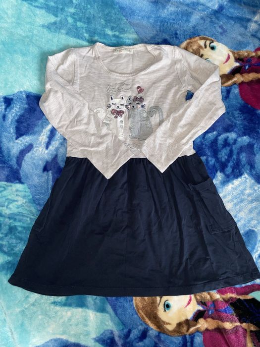 Пакет речей на дівчинку