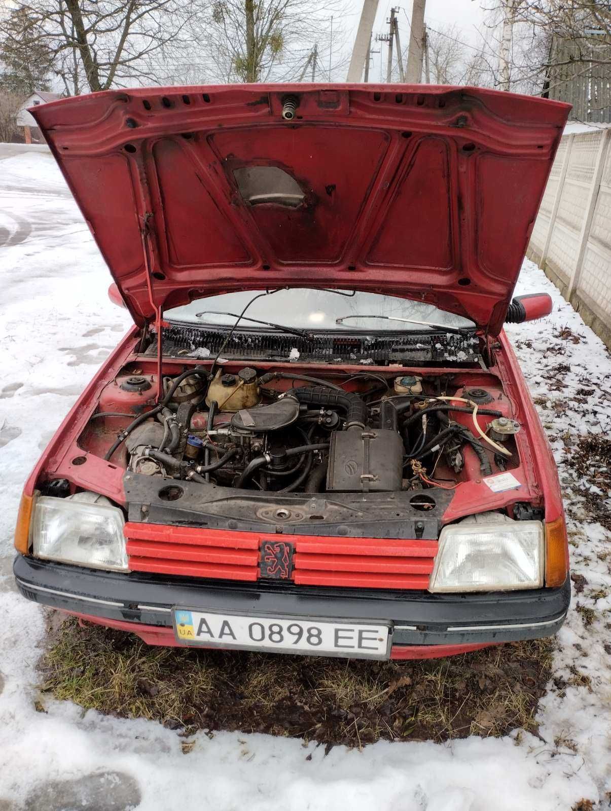 Peugeot 205 1988