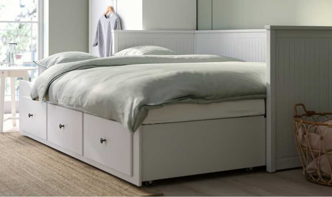 Cama de criança, dupla + mesa cabeceira + armário