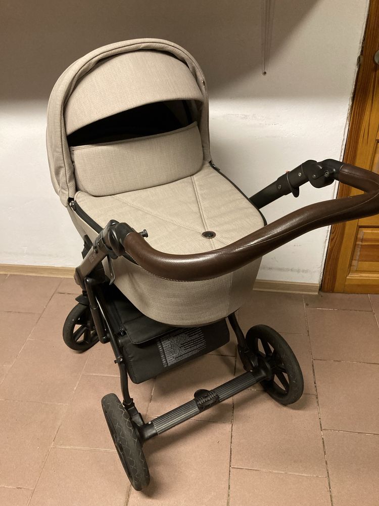Wózek ROAN BASS NEXT 2w1 / 3w1 / 4w1 baza Isofix Beżowy