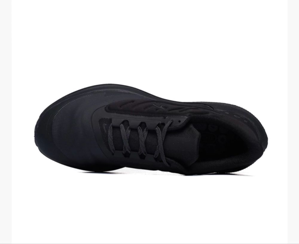 Кросівки Nike Air Winflo 9 Shield (DM1106-007).Оригінал (30см, 30,5см)