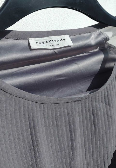 Стильное серое платье плиссе Rosemunde Copenhagen XS S